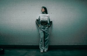 Retro Desen Saten Gömlek ve Limon Desenli Saten Gömlek: Yazın Şıklığını Yansıtan Tasarımlar phiprive2